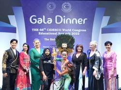 Siswa Berkebutuhan Khusus Raih Juara di Kompetisi Tata Rias Internasional