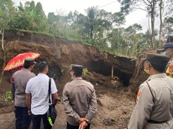 Satu Orang Tewas Tertimbun Longsor Galian C di Karangasem