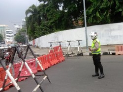 Polisi Alihkan Lalin ke Balai Kota DKI Imbas Demo Buruh