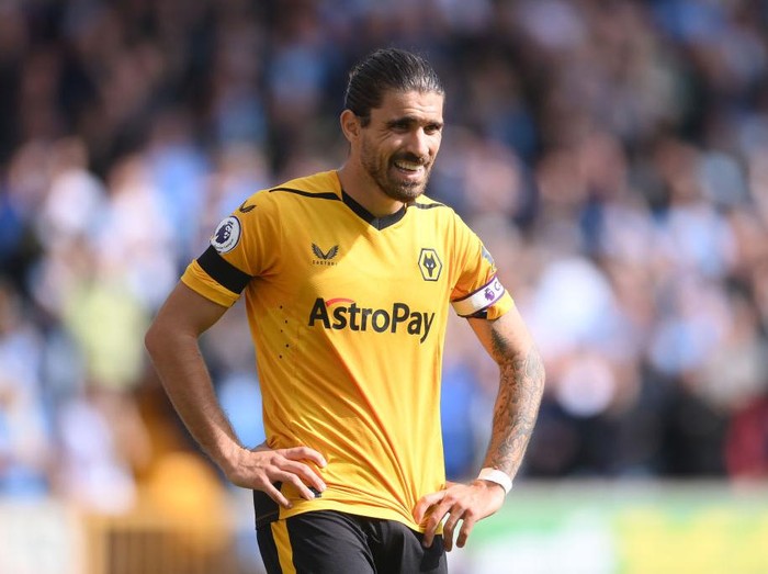 WOLVERHAMPTON, ENGLAND - SEPTEMBER 17: Ruben Neves of Wolverhampton Wanderers looks dejected during the Premier League match between Wolverhampton Wanderers and Manchester City at Molineux on September 17, 2022 in Wolverhampton, England. (Photo by Laurence Griffiths/Getty Images)