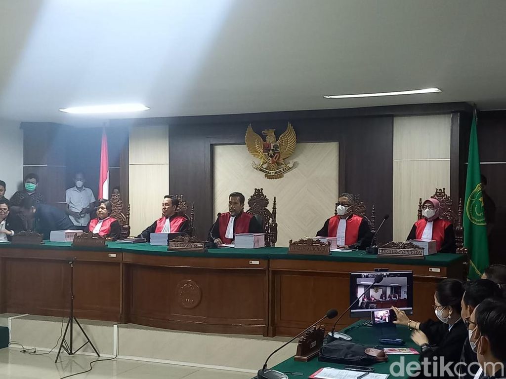 Eks Perwira TNI AD Terdakwa Pelanggaran HAM Berat Paniai Tak Ditahan