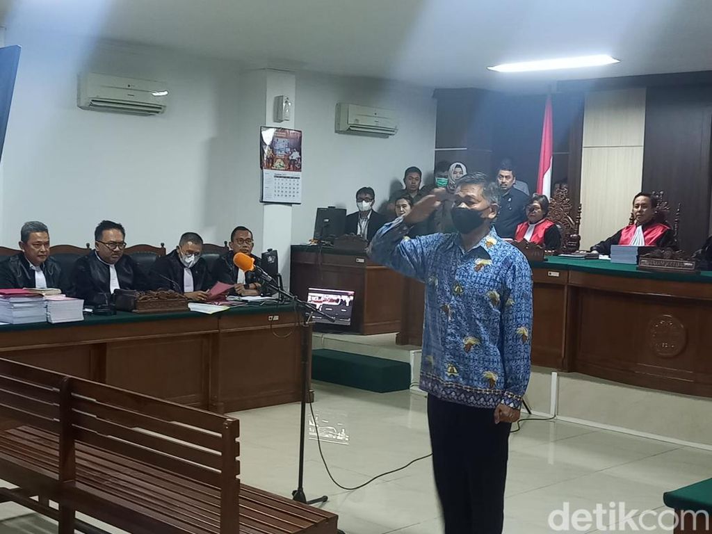 Terdakwa Pelanggaran HAM Berat Paniai Jalani Sidang Perdana di PN Makassar