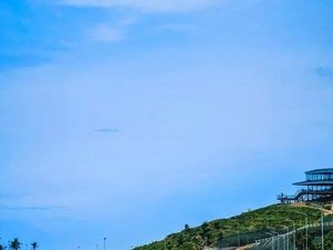 Puluhan Kampus Se-Asia Adu Kendaraan Hemat Energi di Sirkuit Mandalika Puluhan Kampus Se-Asia Adu Kendaraan Hemat Energi di Sirkuit Mandalika