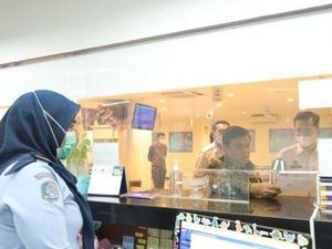 Imigrasi Atur Masa Berlaku Paspor 10 Tahun untuk WNI Usia 17 Tahun ke Atas Imigrasi Atur Masa Berlaku Paspor 10 Tahun untuk WNI Usia 17 Tahun ke Atas