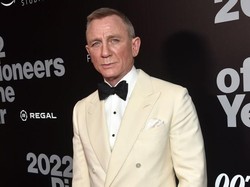 Queer Jadi Jalan Daniel Craig Menuju Oscar Lewat Cinta Sesama Jenis