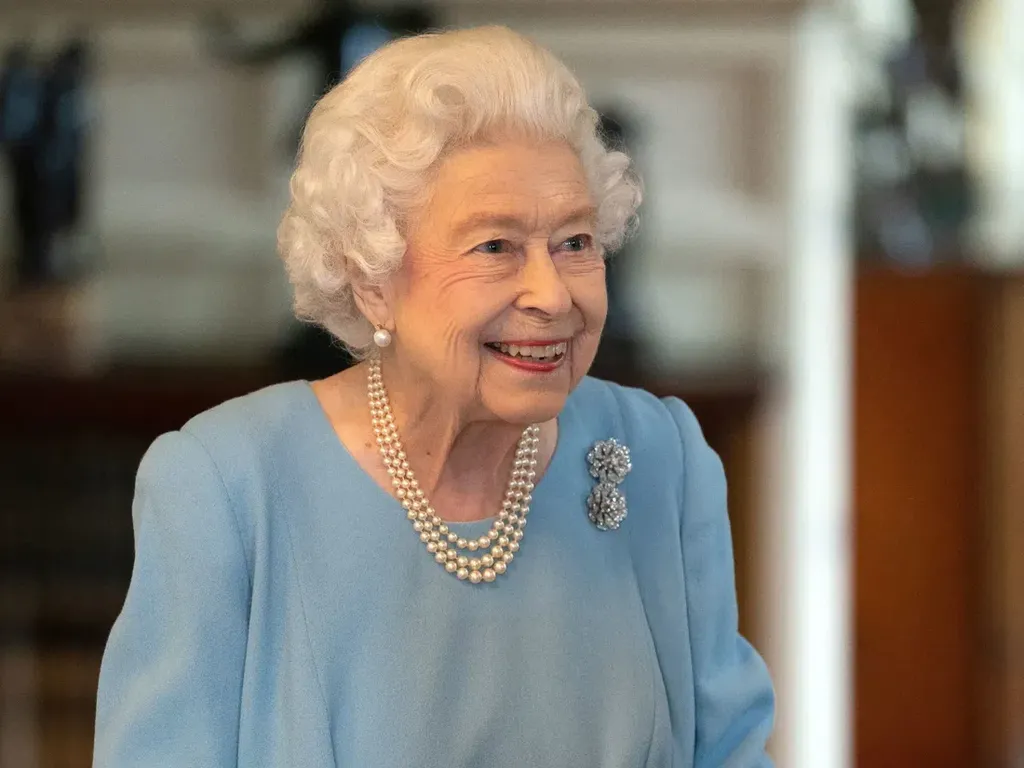 Melihat Tempat Peristirahatan Terakhir Ratu Elizabeth II