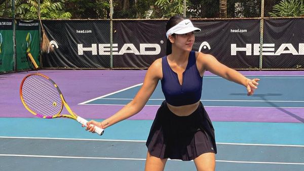 Potret Raffi Ahmad Semangat Banget Jadi Pelatih Tenis Anya Geraldine