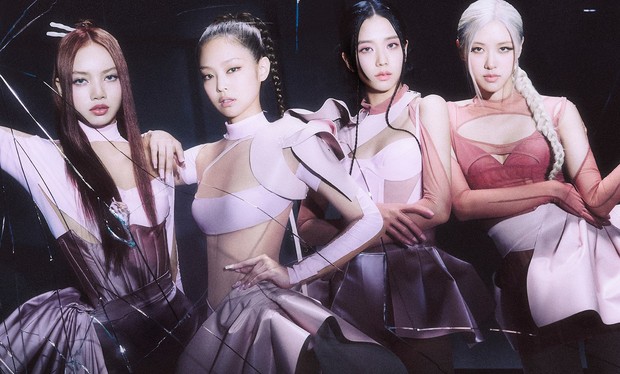 BLACKPINK tidak memiliki leader di dalam grupnya/twitter.com/BLACKPINK Girl group terkenal, BLACKPINK, memiliki fakta mengejutkan di mana mereka tidak memiliki leader di dalam grupnya