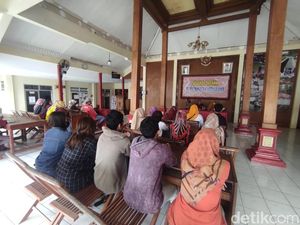 Gaji 2 Bulan Tak Dibayar Penuh, Eks Buruh Pabrik di Wonogiri Wadul Camat