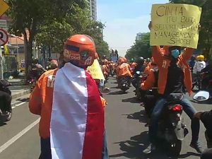 Driver Layanan Pesan Antar Makanan Demo di Surabaya Tuntut Tarif Naik