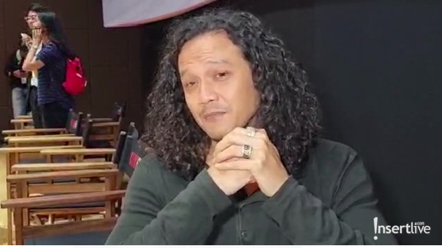 Kabar Terkini Artis dari InsertLive : Tangki Bensin Mobil Penuh Bubuk Mirip Garam, Dwi Sasono: Ada yang Pernah Ngalamin?