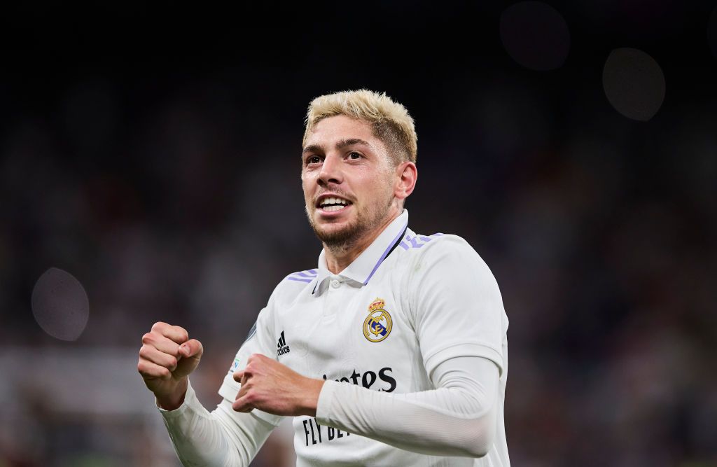 MADRID, SPAIN - SEPTEMBER 14: Fede Valverde of Real Madrid CF celebrates after scoring his teams first goal during the UEFA Champions League group F match between Real Madrid and RB Leipzig at Estadio Santiago Bernabeu on September 14, 2022 in Madrid, Spain. (Photo by Berengui/DeFodi Images via Getty Images)