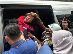 Sebelum Dijemput Jaksa, Hasnaeni Wanita Emas ke RS padahal Tak Sakit