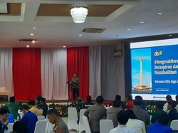 Kapolda Metro ke Mahasiswa: Demo di Monas Aja daripada di Jalan