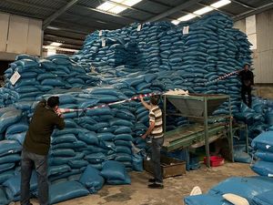 Kejagung Geledah 6 Lokasi Terkait Kasus Korupsi Impor Garam Industri