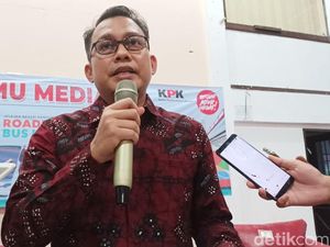 KPK Sebut Jumlah Uang yang Disita saat OTT di MA Cukup Besar KPK Sebut Jumlah Uang yang Disita saat OTT di MA Cukup Besar