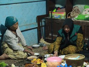 Blusukan ke Kampung Cihonje, Bupati Bandung Renovasi Rumah Warga