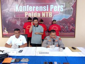 Pengedar di Lombok Dibekuk Polisi Usai Ambil Sabu dari Sumatera Pengedar di Lombok Dibekuk Polisi Usai Ambil Sabu dari Sumatera