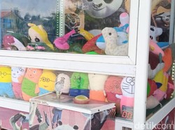 MUI DIY Nilai Main Mesin Capit Boneka Tak Haram, Begini Penjelasannya