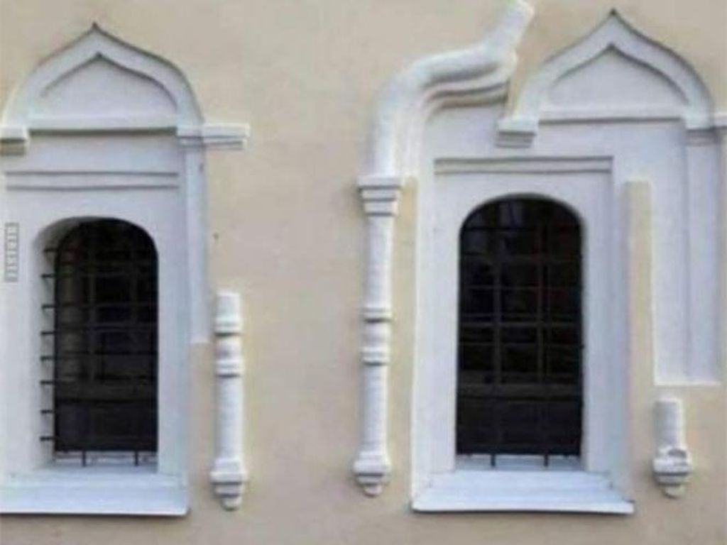 8 Desain Rumah Halu Akibat Salah Renovasi Ini Bikin Senyum Bingung 8 Desain Rumah Halu Akibat Salah Renovasi Ini Bikin Senyum Bingung