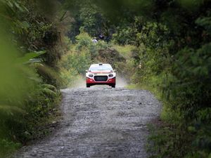 Sean Gelael Tercepat di Shakedown Reli Danau Toba 2022 Sean Gelael Tercepat di Shakedown Reli Danau Toba 2022