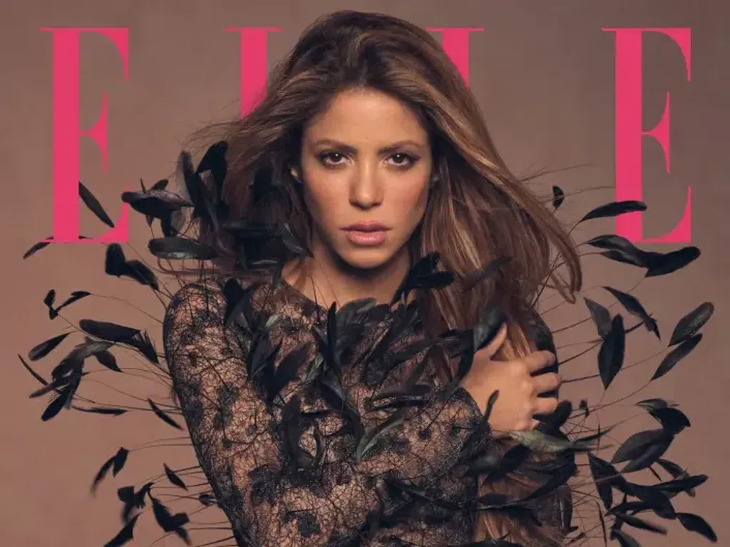 7 Gaya Shakira Tampil Seksi di Majalah, Buka-bukaan Soal Berpisah dari Pique
