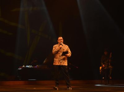 Aksi Anies Baswedan Bacakan Puisi WS Rendra