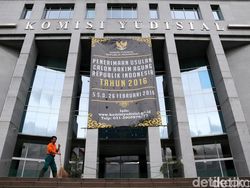 KY Sambut Baik Usul Penyadapan Hakim yang Adili Kasus Ferdy Sambo KY Sambut Baik Usul Penyadapan Hakim yang Adili Kasus Ferdy Sambo