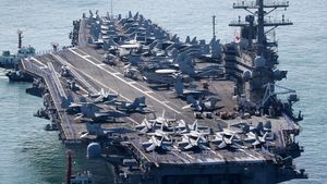 Bawa Jet-jet Tempur, USS Ronald Reagan Berlabuh di Busan, Ada Apa?