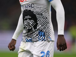 Napoli Dilarang Pakai Gambar Diego Maradona Lagi di Jersey