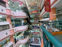 Ngenes Lihat Glodok City, Sepi Banget Bak Kuburan