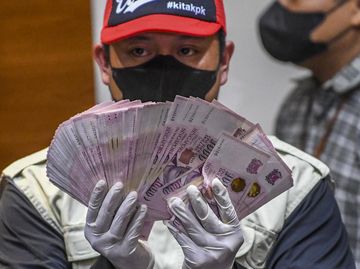 Ini Uang yang Disita dalam OTT di Mahkamah Agung