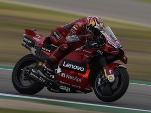 Selebrasi Jack Miller dan Gagalnya Bagnaia di Lap Akhir MotoGP Jepang