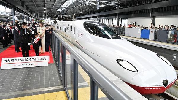 Jepang Resmikan Jalur Shinkansen Baru di Nagasaki
