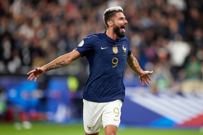 Olivier Giroud PARIS, FRANCE - SEPTEMBER 22: Olivier Giroud of France celebrates after scoring their side's second goal during the UEFA Nations League League A Group 1 match between France and Austria at Stade de France on September 22, 2022 in Paris, France. (Photo by Quality Sport Images/Getty Images)