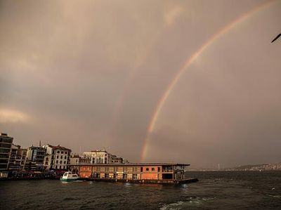 Pelangi di Langit Turki yang Nggak Boleh Terlewat