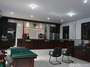 Rekayasa Barang Bukti Tersangka Sabu di Mojokerto Tak Terbukti Rekayasa Barang Bukti Tersangka Sabu di Mojokerto Tak Terbukti