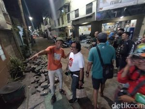 Kolaborasi Pokdarwis dan Pemkot Surabaya Kemas Wisata Dolly Sarat Histori Kolaborasi Pokdarwis dan Pemkot Surabaya Kemas Wisata Dolly Sarat Histori