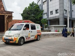 5 Jenazah Korban Laka Maut di Tol Bawen Dipulangkan ke Pasuruan