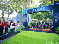 Bupati Ipuk Lepas 350 Cyclist Banyuwangi Bluefire Ijen KOM Challenge 2022