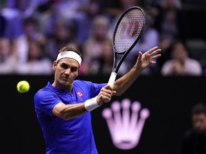 Ayunan Raket Terakhir Roger Federer