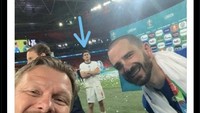 Harry Maguire tak luput dari ledekan setelah Inggris kalah dari Italia. Foto: dok. Twitter