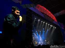 Isyana Super Happy, Tulus Full Senyum di We The Fest 2022