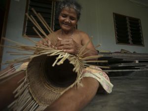 Kampung Kreatif Jagoi Kindau, Surganya Kerajinan Tangan Suku Dayak Bidayuh Kampung Kreatif Jagoi Kindau, Surganya Kerajinan Tangan Suku Dayak Bidayuh