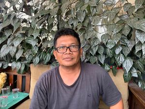 Banjir di Puri Bintaro Tangsel Diduga gegara Tanggul Baru Belum Kelar Banjir di Puri Bintaro Tangsel Diduga gegara Tanggul Baru Belum Kelar