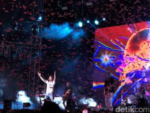 Noah Konser di Surabaya, Ini 10 Lirik Lagu untuk Sing Along Bareng Ariel