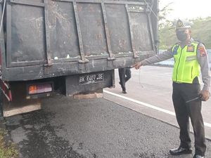 Polisi Cari Penyebab Minibus Maut Nyangkut hingga Terseret 2 Km di Tol Bawen