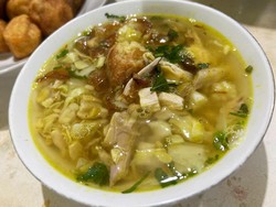 Resep Soto Ayam Bening Solo yang Cocok Disantap Saat Hujan