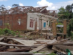 Pemkab Enrekang Salurkan Rp 160 Juta untuk Warga Terdampak Tanah Bergerak