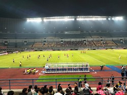Laga Timnas Indonesia Vs Curacao di Stadion GBLA Sepi Penonton
